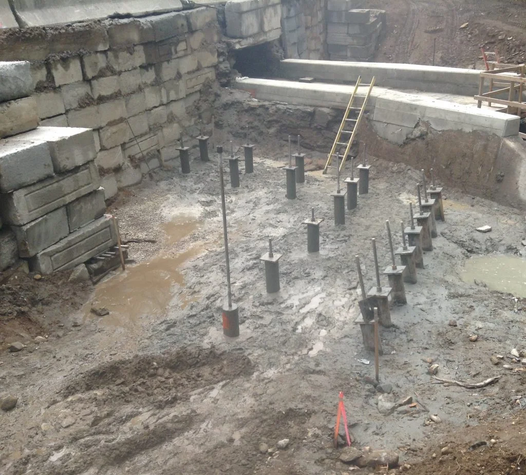 Soil rig at coastal location with palm trees